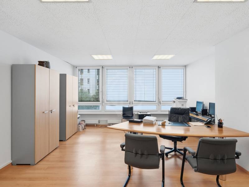 Spacious office – Genève