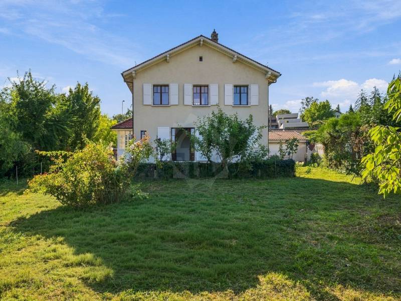 Warm house – Collonge-Bellerive
