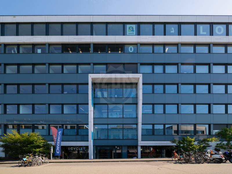 Surface Industrielle agréable – Plan-les-Ouates